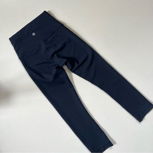 Lululemon Wunder Train High-Rise Crop 21"
True Navy 2 - Picture 12 of 12